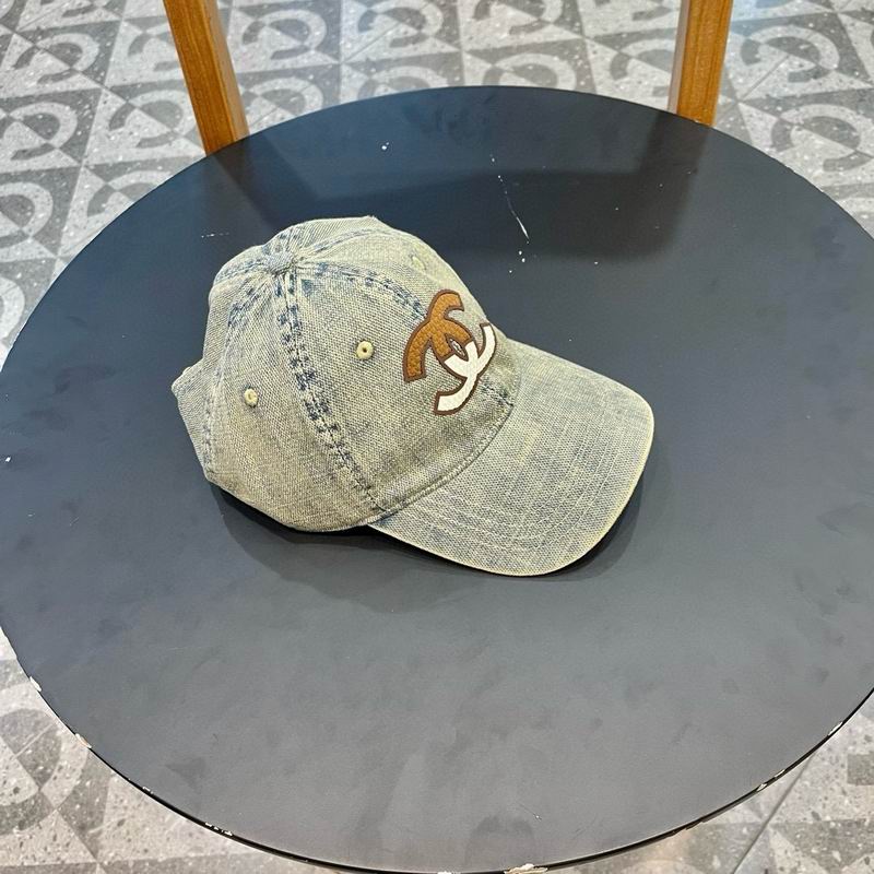 Chanel cap (75)